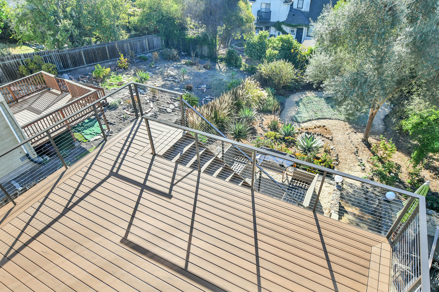 8' of Aluminum Top Rail